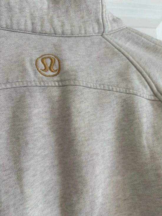 Lululemon Scuba Funnel Neck Half Zip - Picture 4 of 4